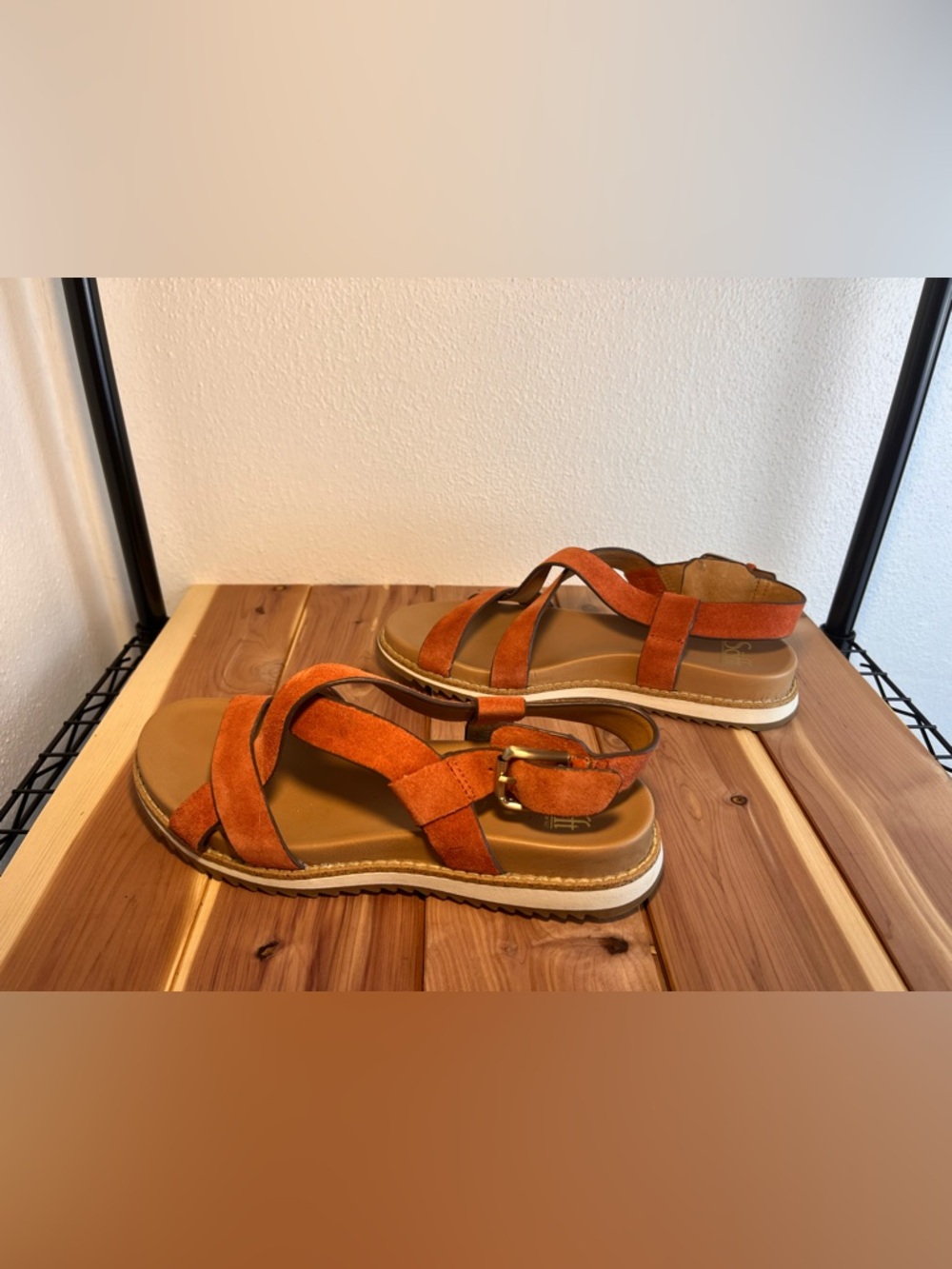 Söfft Women’s Rust Orange Suede Strappy Sandals - Picture 3 of 7